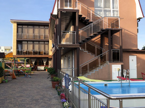Granat Guest House