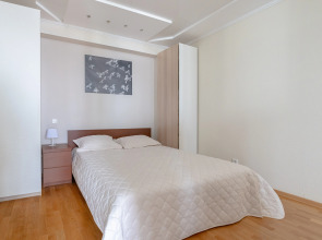 Апартаменты MyhomeYourhome на Беринга 23 корп. 2