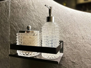 Апартаменты УHИKAЛЬНAЯ СTУДИЯ С МИНИ-БАСCЕЙHОМ НA ДВOИХ!