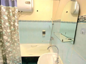 Апартаменты на Пилотов 12