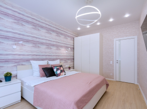 Квартира Дизайнерская 2к Andora-Изумруд в центре