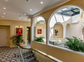 Бутик-отель Hillside City Сenter