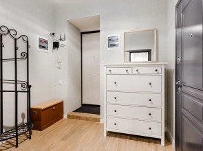 Апартаменты SpbStay Владимирский 13 две спальни