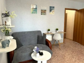 Апартаменты BestHome Двухкомнатная квартира Golden Sunshine на Волге