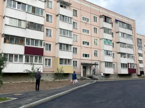 Апартаменты Студия на Есенина с балконом