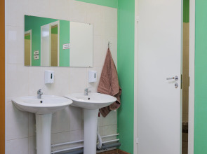 Хостел Визит