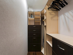 Квартира Современная и уютная квартира рядом с метро и ТЦ