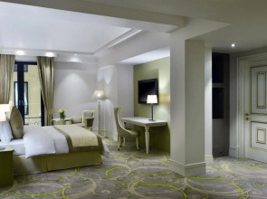 Отель Ambassadori Hotel Tbilisi