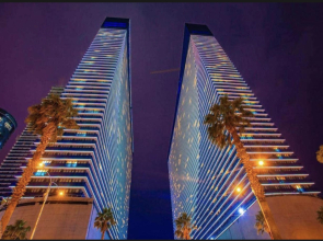 Апарт-отель V&V Orbi City