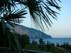 Yaguar-Gurzuf Guest House