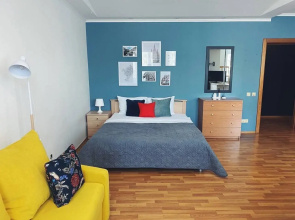 Na Prospekte Mira 7 Flat