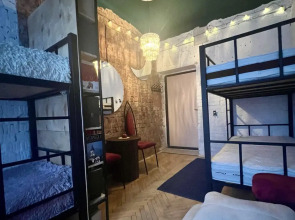 Хостел Любава