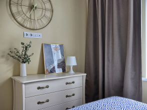 Апартаменты MyhomeYourhome на Звенигородской 7 корп 2