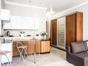 Апартаменты ApartHause в центре у БЦ Высоцкий