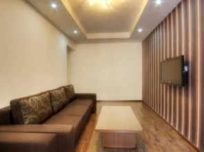 Отель Цахкаовит