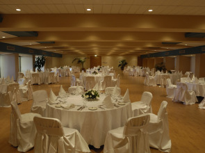 Отель Constantinou Bros Athena Royal Beach