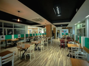 Отель Salam Baku SBH