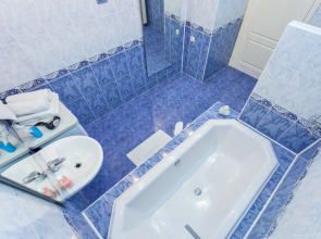 Апартаменты на Карла Маркса 8