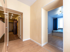 Апартаменты Яр-сутки на Октября 23