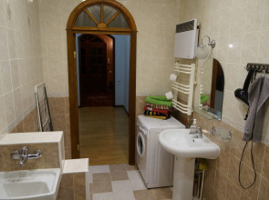 Апартаменты 2-х комнатные на Невском 65