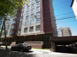 On Razzakova Apartments