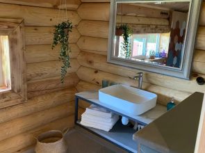 Дом с Бассейном