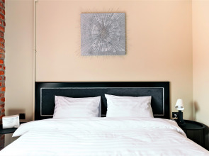 Апартаменты InterLoft 5 Old Town Free Parking Wi-Fi 100/50 Smart TV