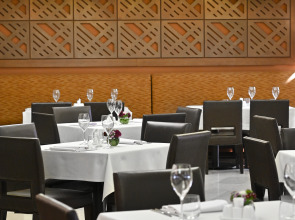 Отель Yerevan Place