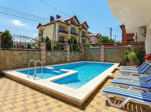 Hotel Adonis