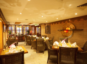 Arabian Courtyard Hotel & Spa