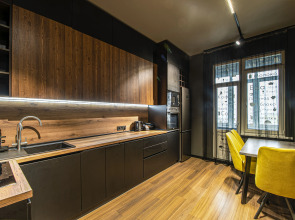 Апартаменты евротрёхкомнатные Stepanenkov в стиле лофт на Горького 24