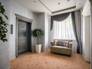 Отель Imperial Palace