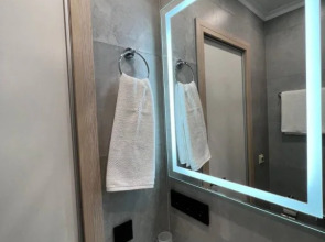 Апартаменты Black Chocolate у метро Филатов Луг