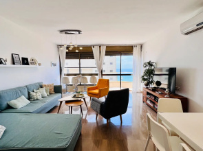 Elegant Apt With Balcony & Sea View By Feelhome Apartments
