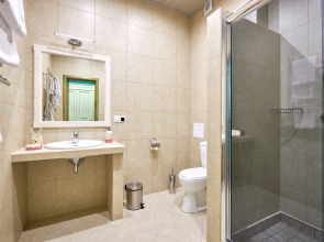 Отель Фальварак Купала