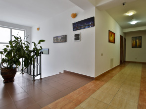 Отель Marina Inn