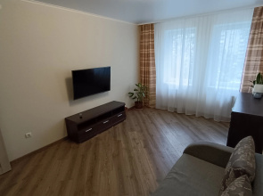 Uyutnaya V Spalnom Rayone Kaliningrada Ryadom S Ozerom Flat