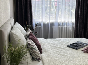 Квартира Двухкомнатная возле Парка Победы