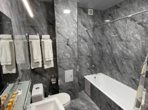 Отель Izumrud Palace