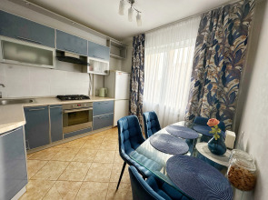 Квартира Двухкомнатная в 10 минутах пешком от набережной