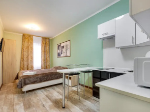 Nikolskiye Zelenaya Studiya Apartments