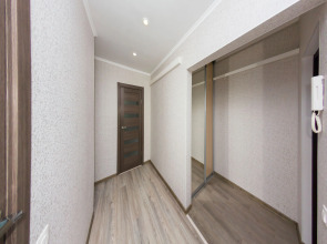 Апартаменты на Братьев Жабровых 7