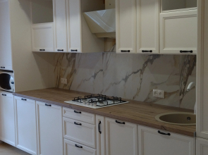 Апартаменты для 3 гостей недалеко от Королевских Ворот