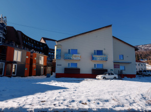 Voyazh Hotel