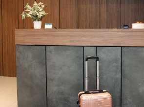 Отель Seven Hills на Брестской