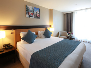 Отель Port Bosphorus