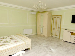 Апартаменты на улице Чехова Сердце Ялты