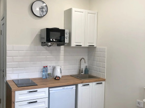 Апартаменты Озеро возле Аэропорта на 2 Гостя