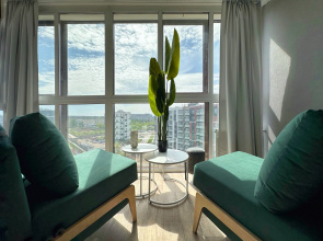 Panoramnaya Studiya S Shikarnym Vidom Na Gorod I Les Apartments