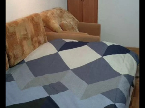Raduzhnaya 20 Flat